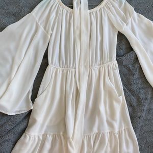 White beach or to go out dress